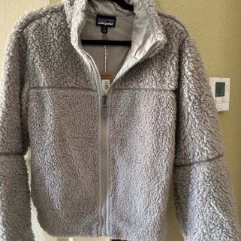 Patagonia Women’s Retro Pile Fleece Jacket – Gray – Size M – NWT